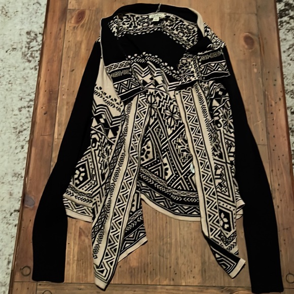 Lucky Brand Boho Aztec Print Open Front Cardigan - Picture 3 of 5